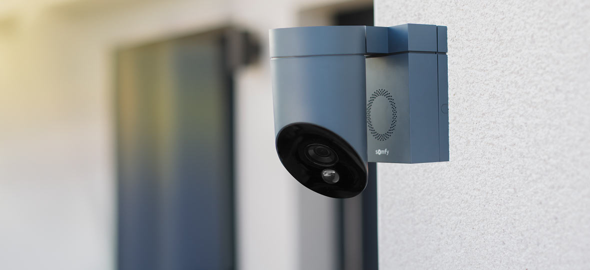 Participez au bêta-test de la nouvelle version du logiciel de la Somfy Outdoor Camera  ! .Prenez part aux chantiers-tests en répondant au questionnaire ! 